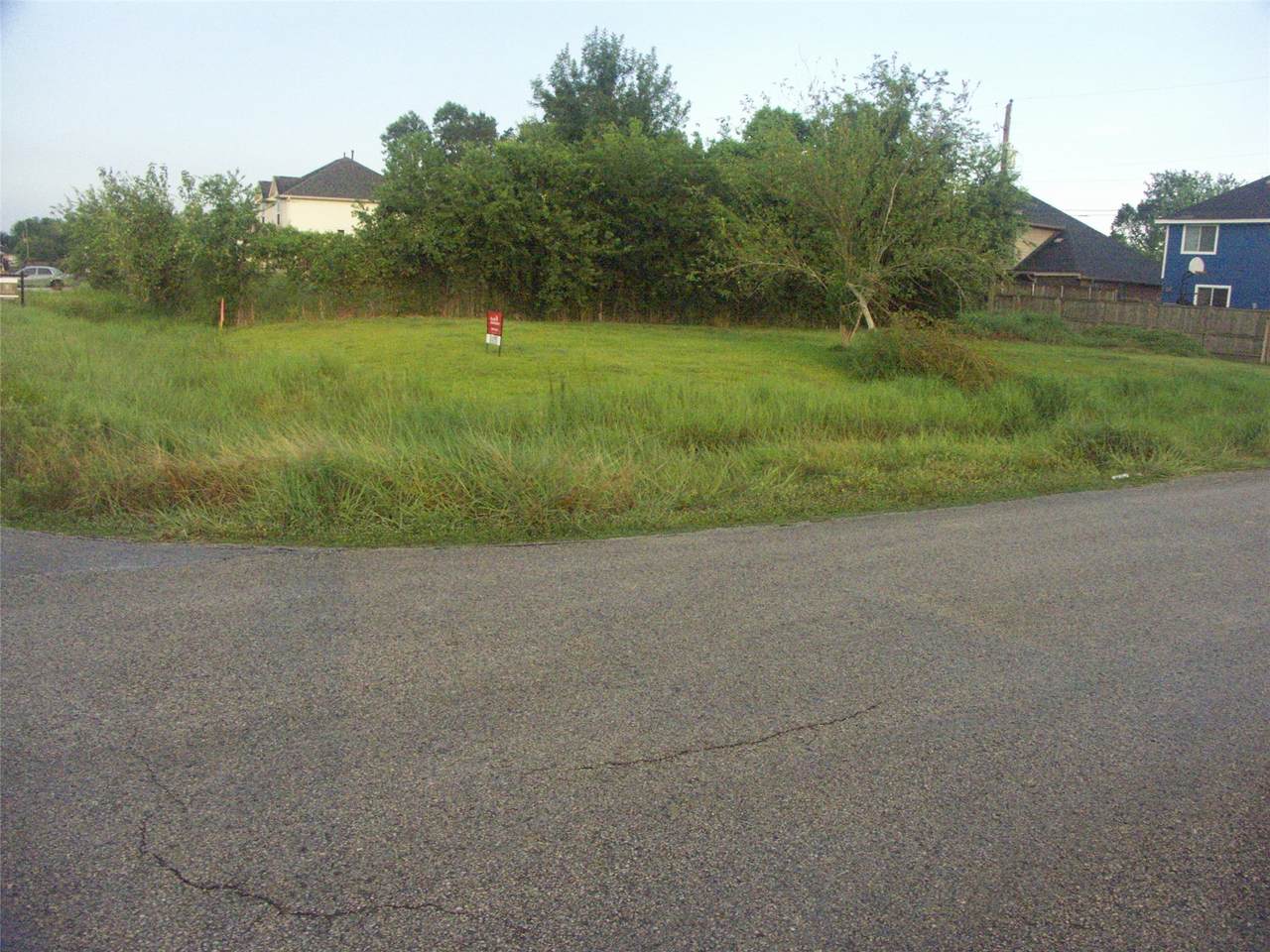 5302 Ricky Street - Photo 1