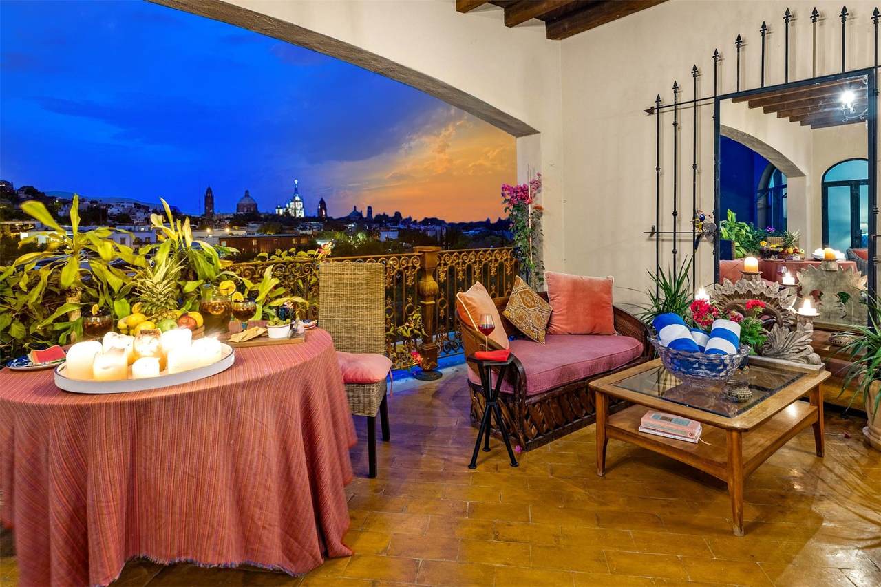 8 Hacienda Manantial - Photo 1