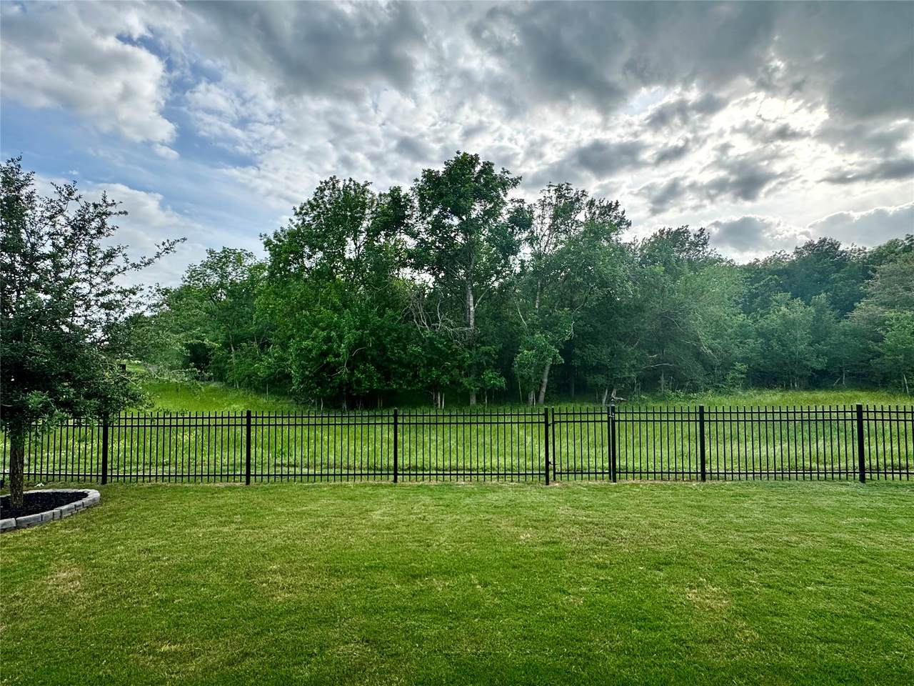 4715 Southpoint Way - Photo 1
