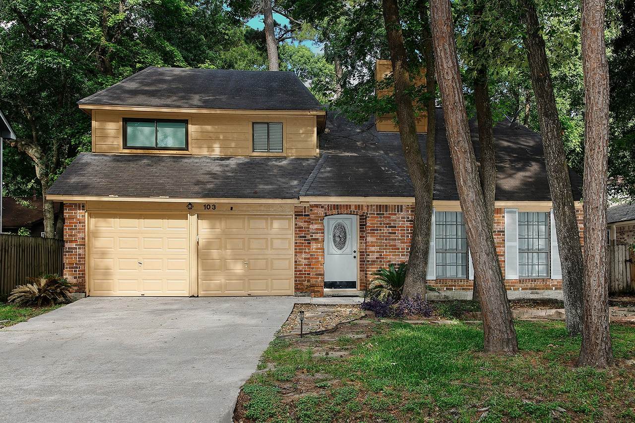 103 Deerfoot Circle - Photo 1