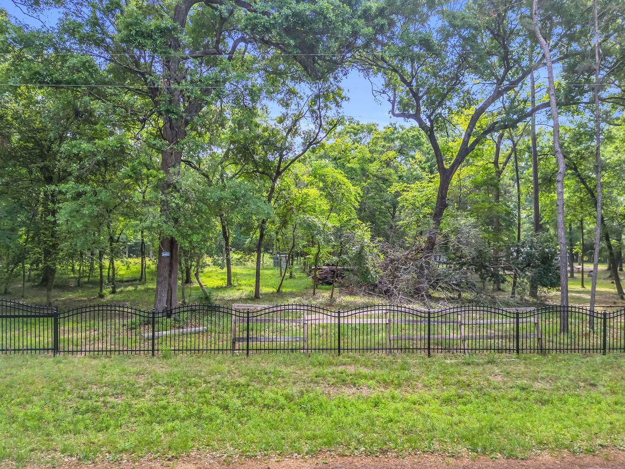 24466 Pine Creek Road - Photo 1