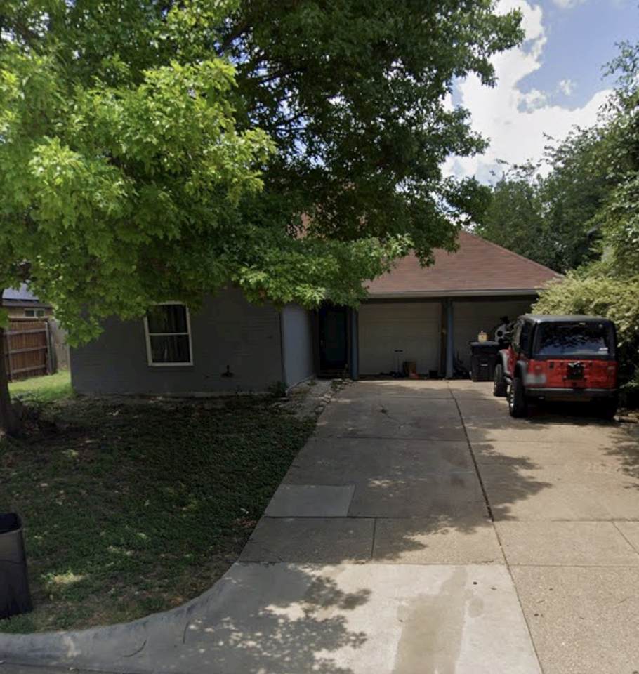 109 Hardin Drive - Photo 1