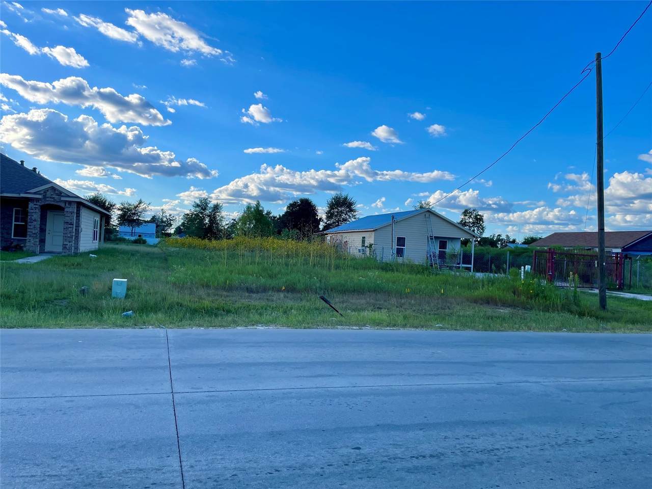 325 Road 5102 - Photo 1