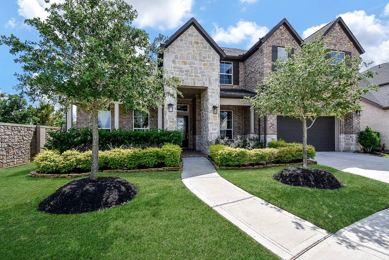 4534 Windy Oaks Drive - Photo 1