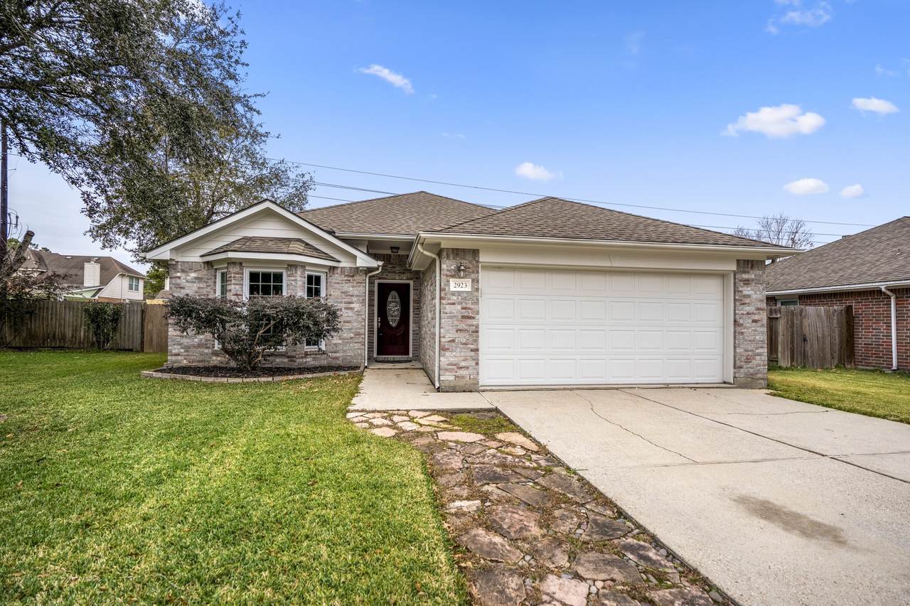 2923 Goldspring Lane - Photo 1