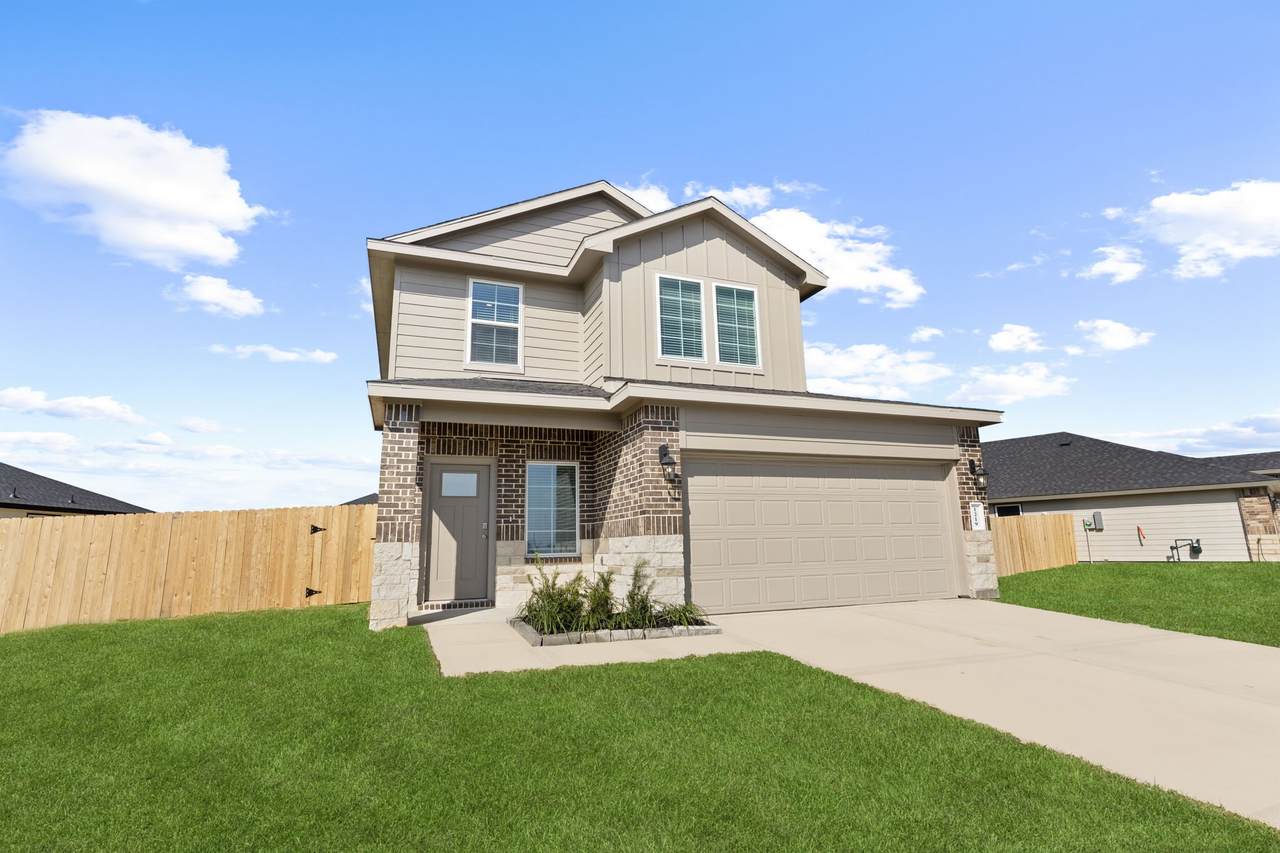 1522 Splashing Wave Drive - Photo 1