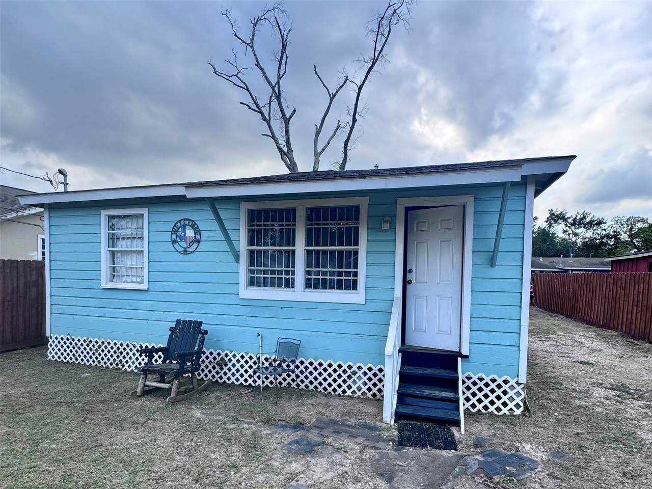 6701 Bunche Drive - Photo 1