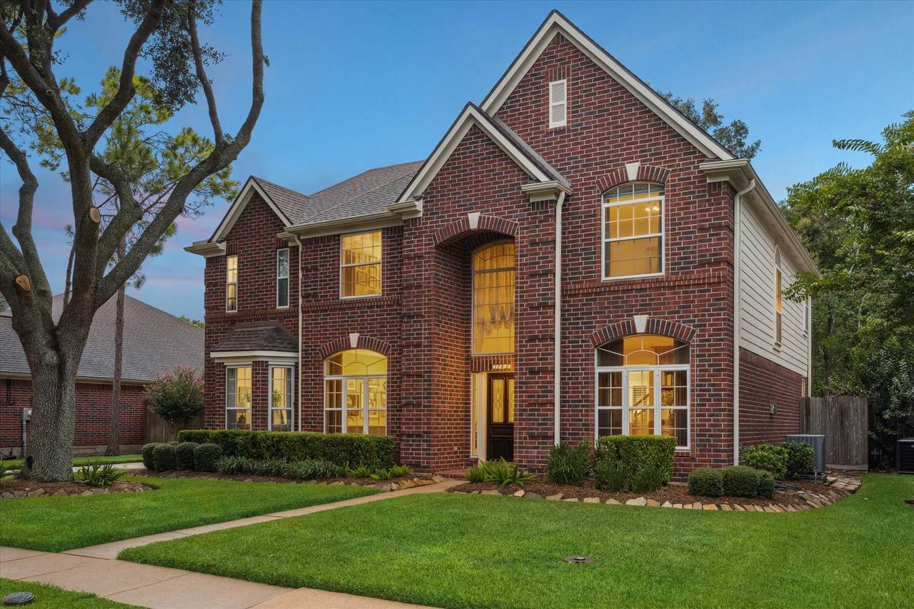 1242 Fawn Valley Drive - Photo 1