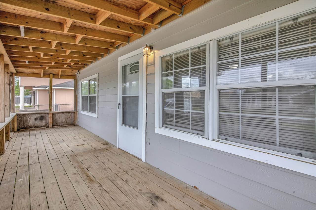 4726 Carmen Street - Photo 1