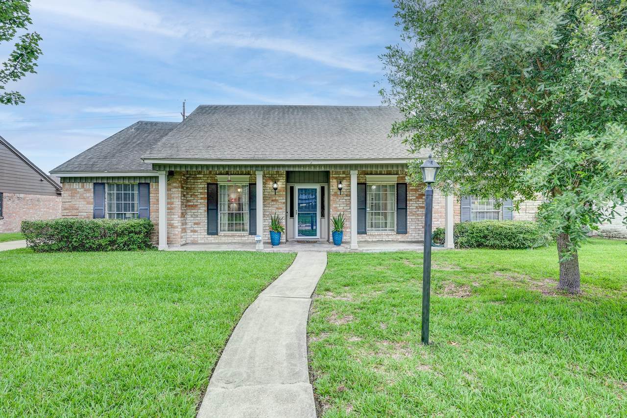 12906 Advance Drive - Photo 1