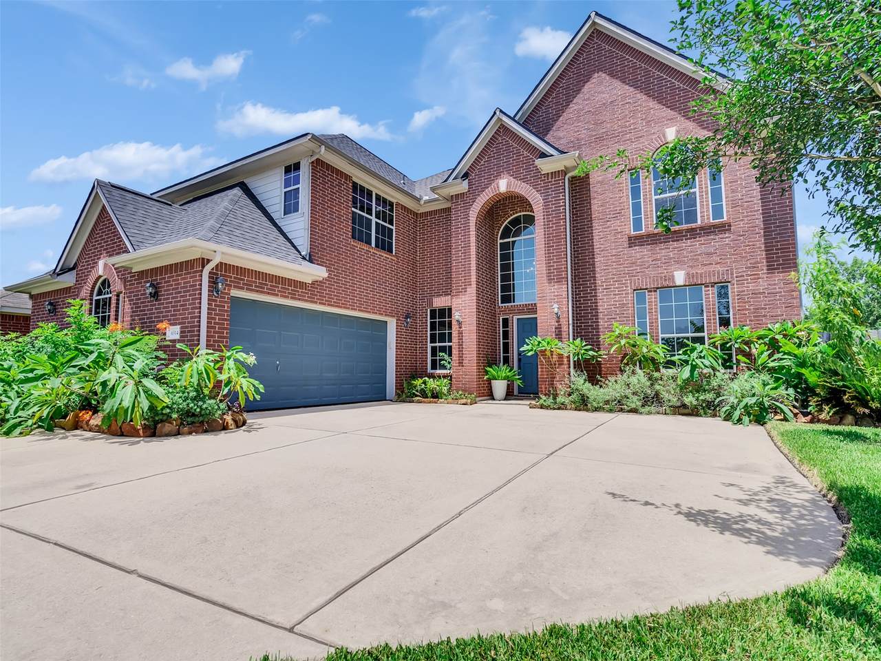 6314 Alicia Way Lane - Photo 1