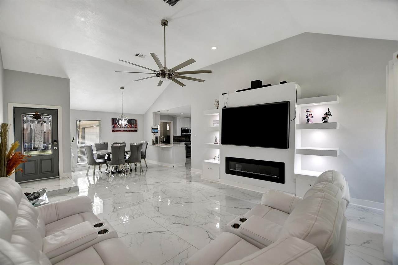 16806 Carbridge Drive - Photo 1