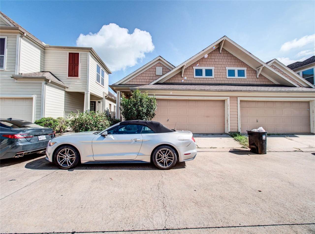 14926 Tuttle Point Drive - Photo 1