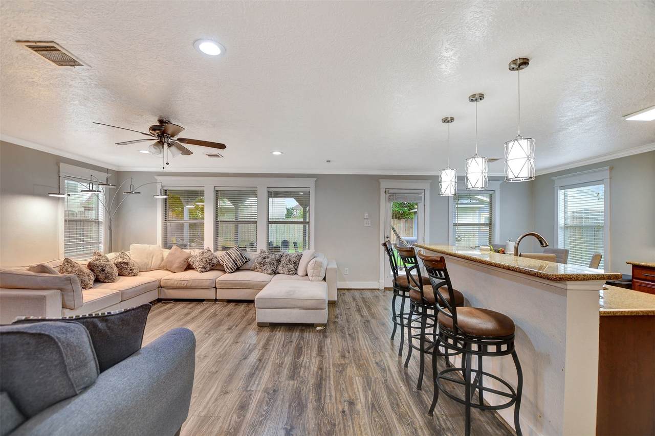 19015 Remington Bend Drive - Photo 1