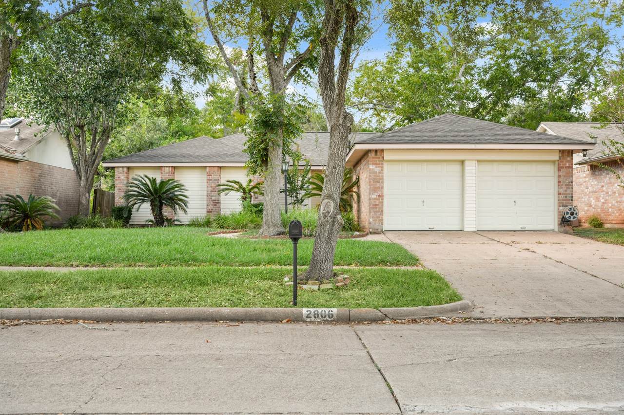 2806 Old Fort Road - Photo 1