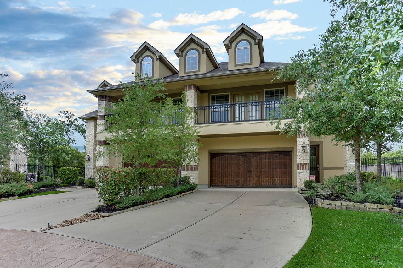 3 Herons Flight Place - Photo 1