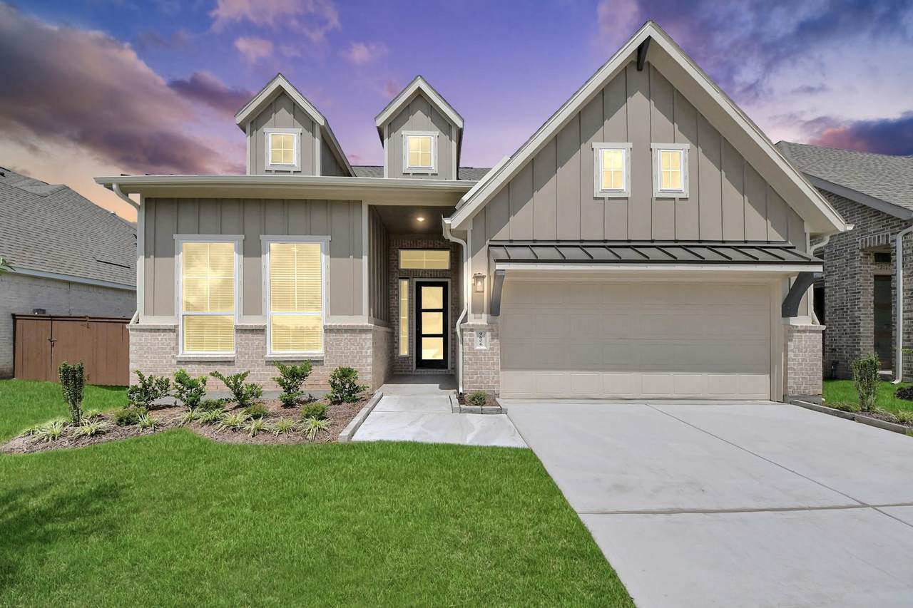 9606 Chateau Hill - Photo 1