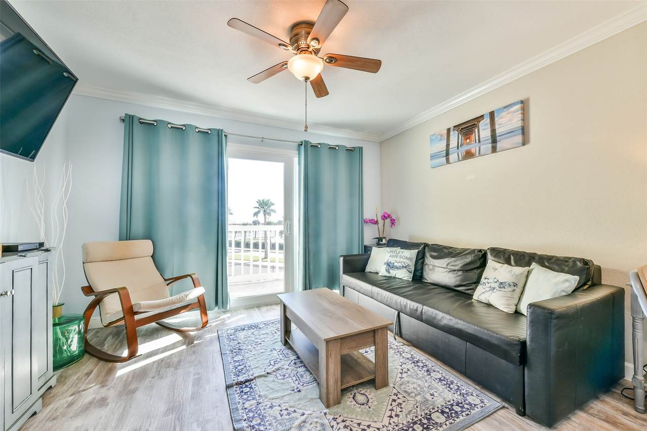 6300 Seawall Boulevard - Photo 1