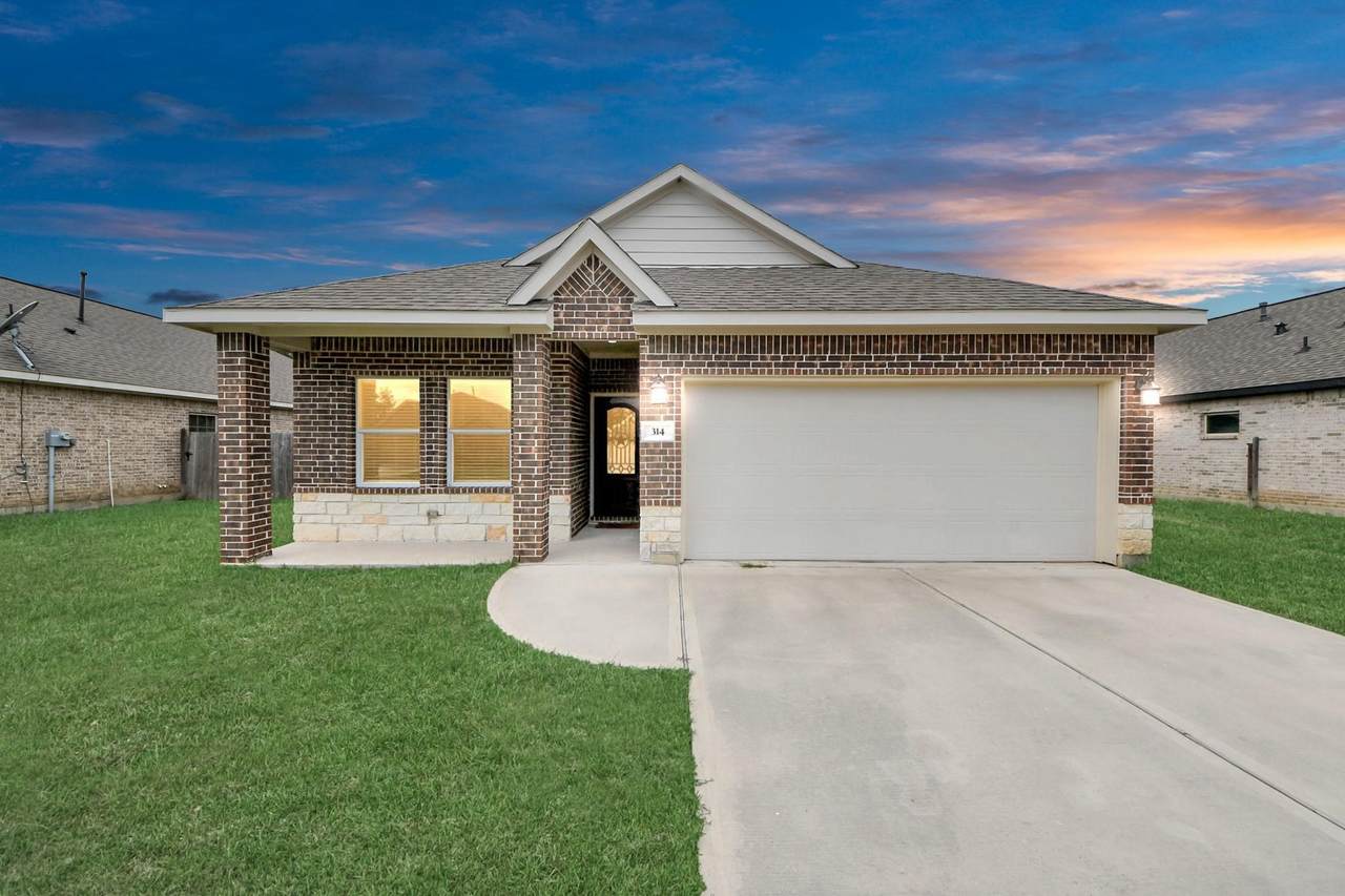 314 Carlos Leal Drive - Photo 1