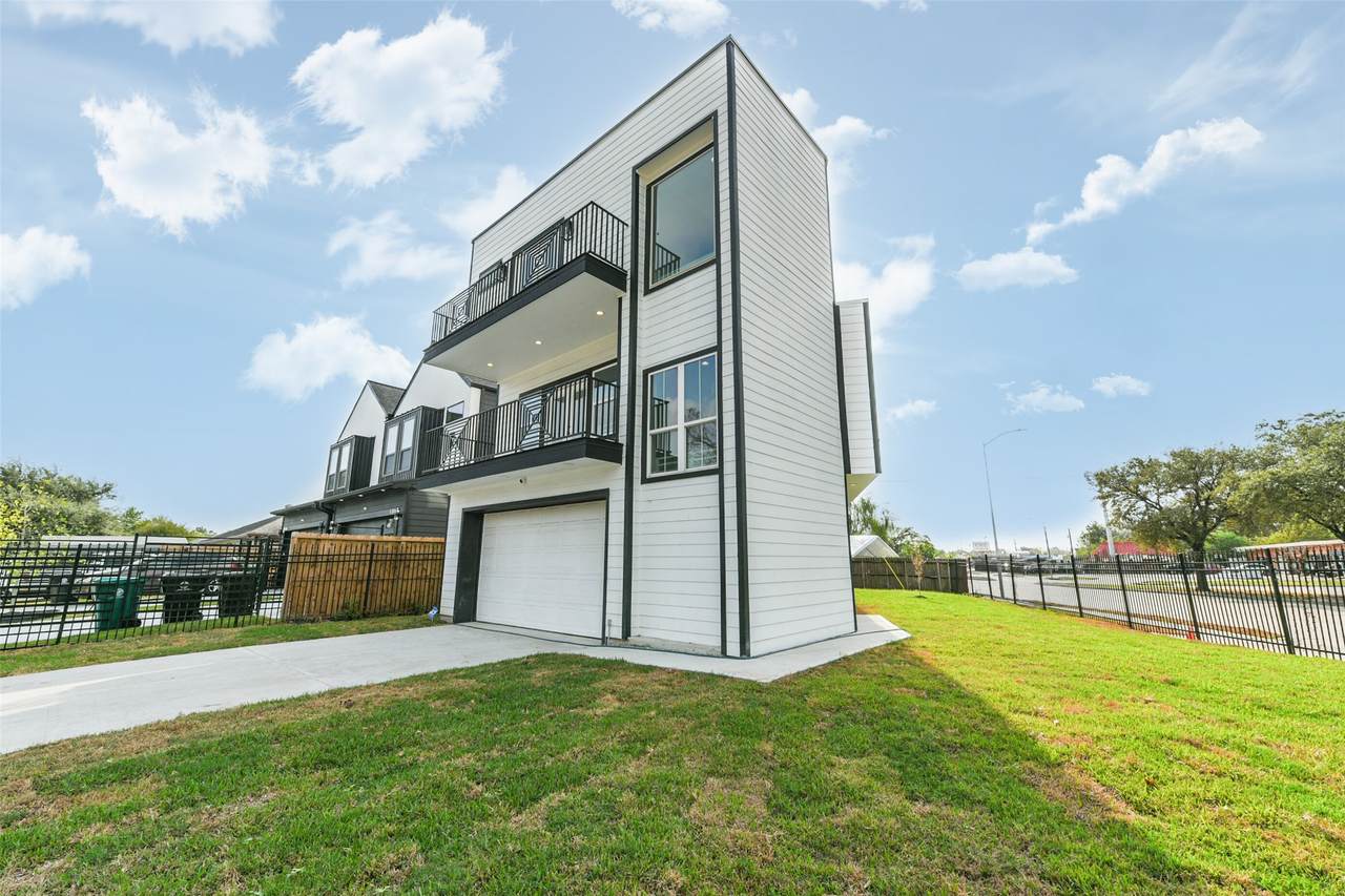 5302 Tarawa Road - Photo 1
