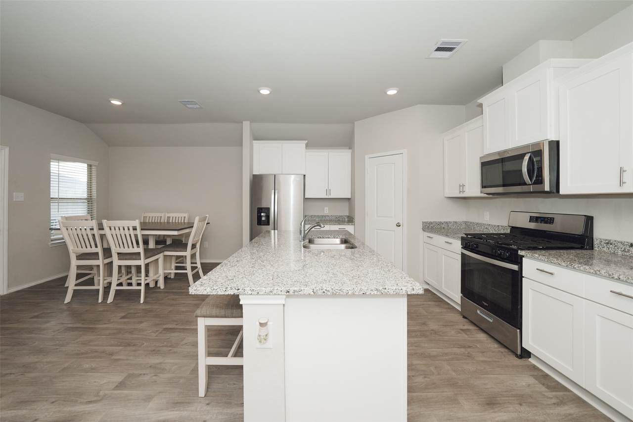 2407 Divot Lane - Photo 1