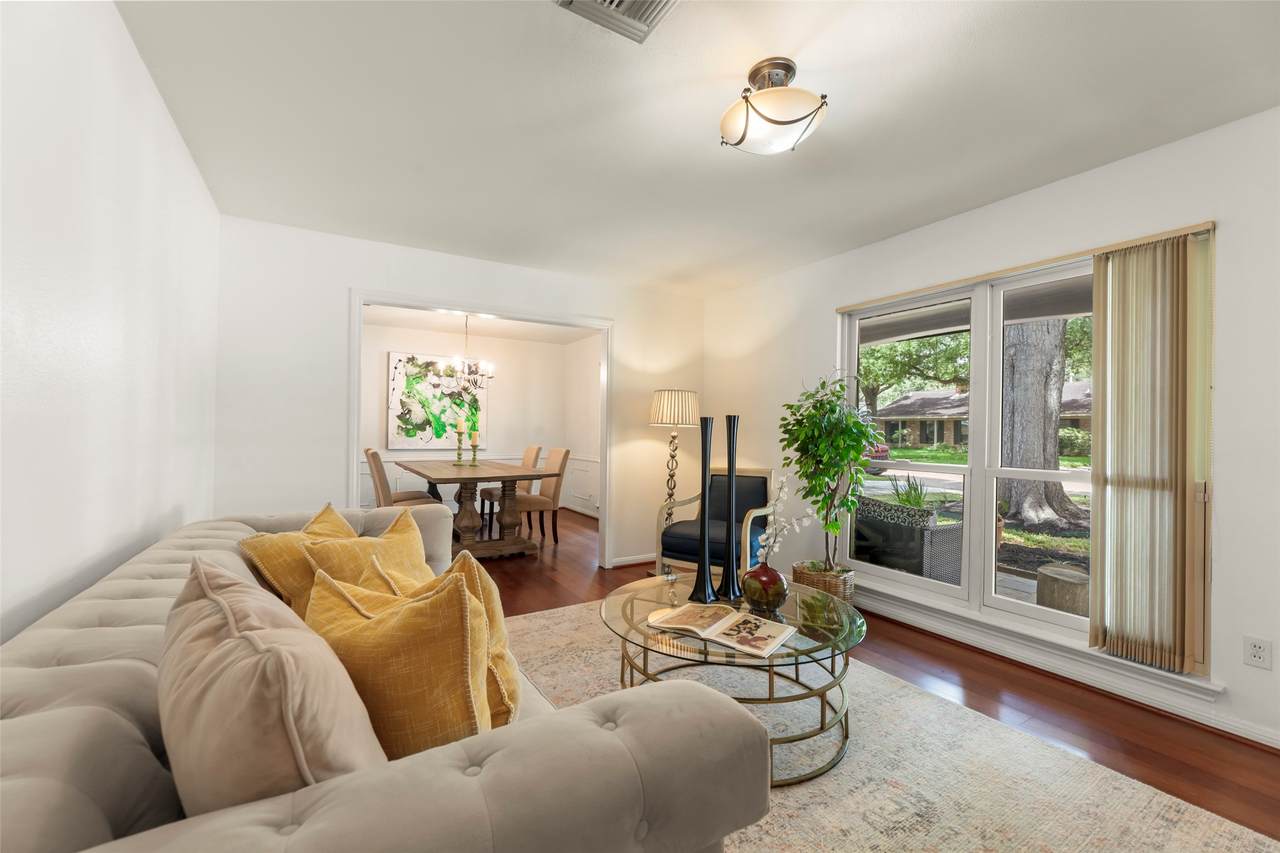 5623 Dumfries Drive - Photo 1