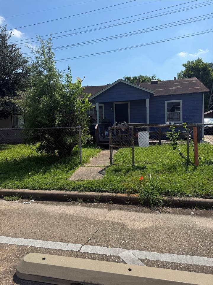 3814 Hardy Street - Photo 1