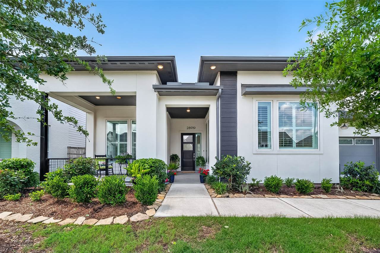 28919 Harbor Springs Court - Photo 1