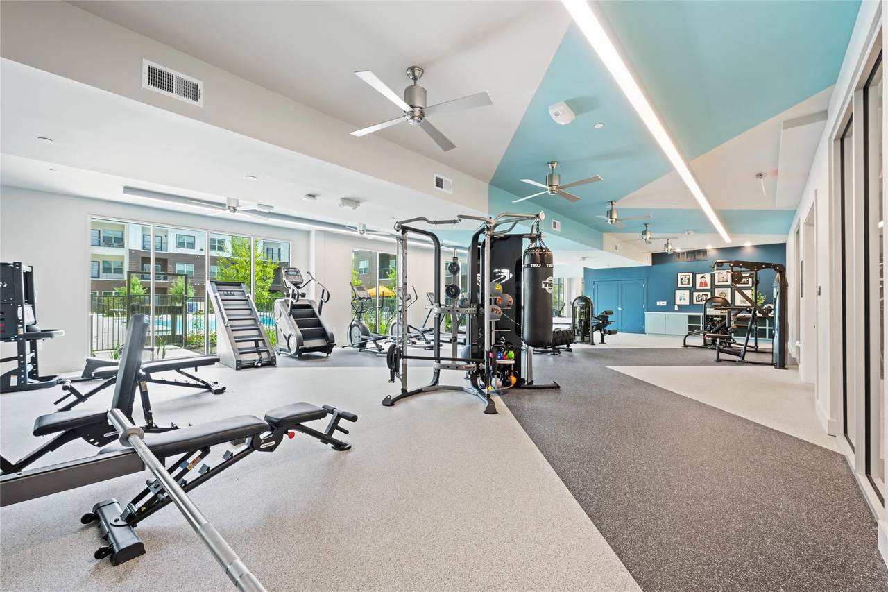 18210 Park Row - Photo 1