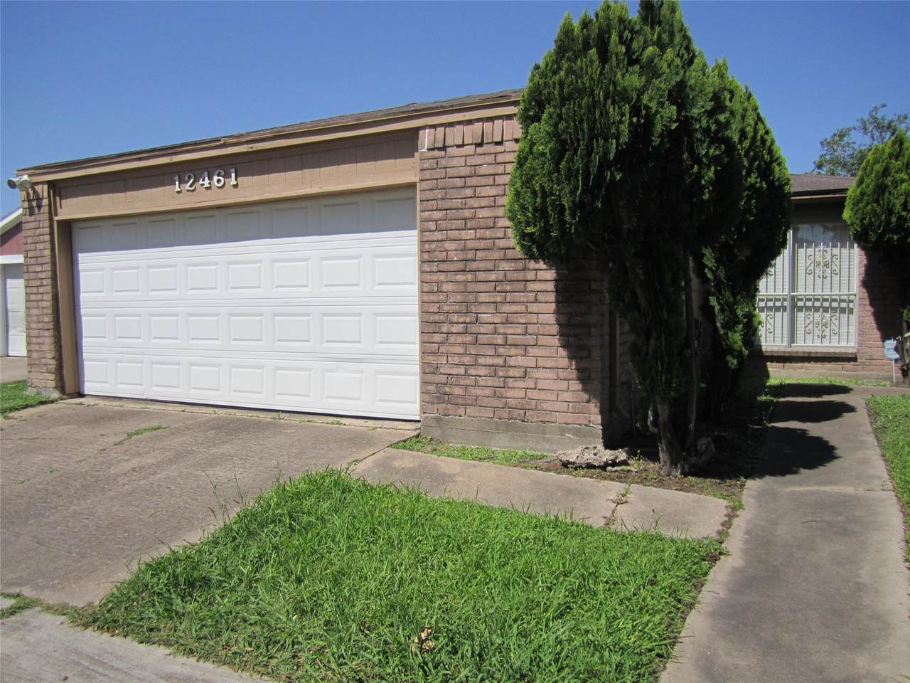 12461 Wellington Park Drive - Photo 1