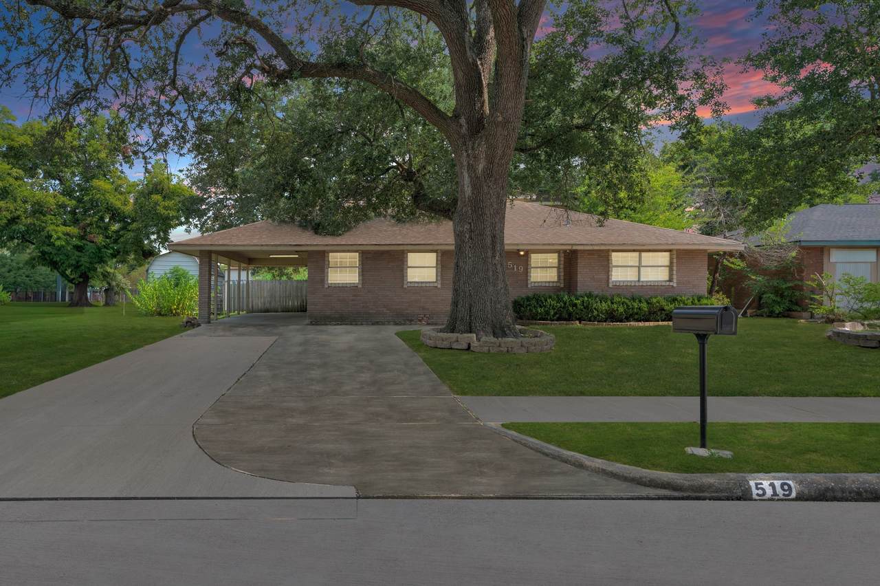 519 Sharon Drive - Photo 1