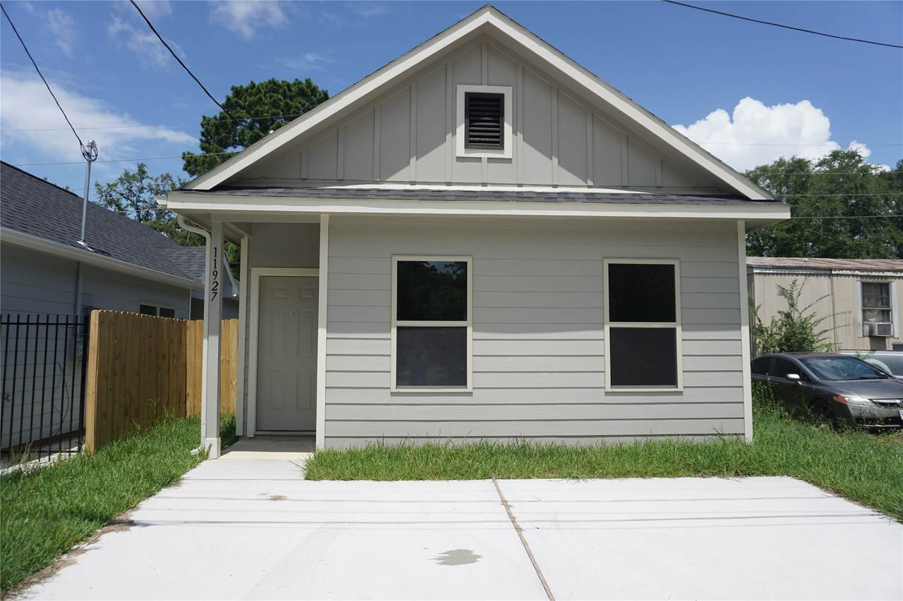 11927 Nelwood - Photo 1