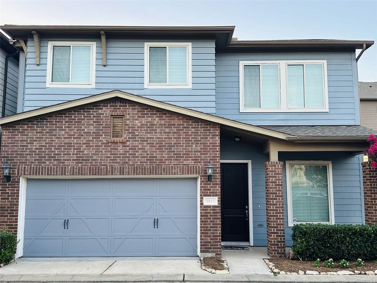 8812 Ashbloom Lane - Photo 1