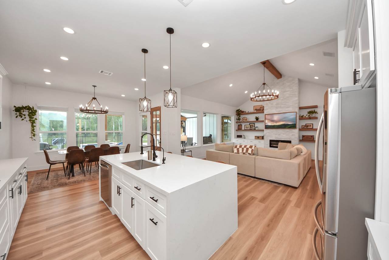 140 Quiet Springs Trail Street - Photo 1
