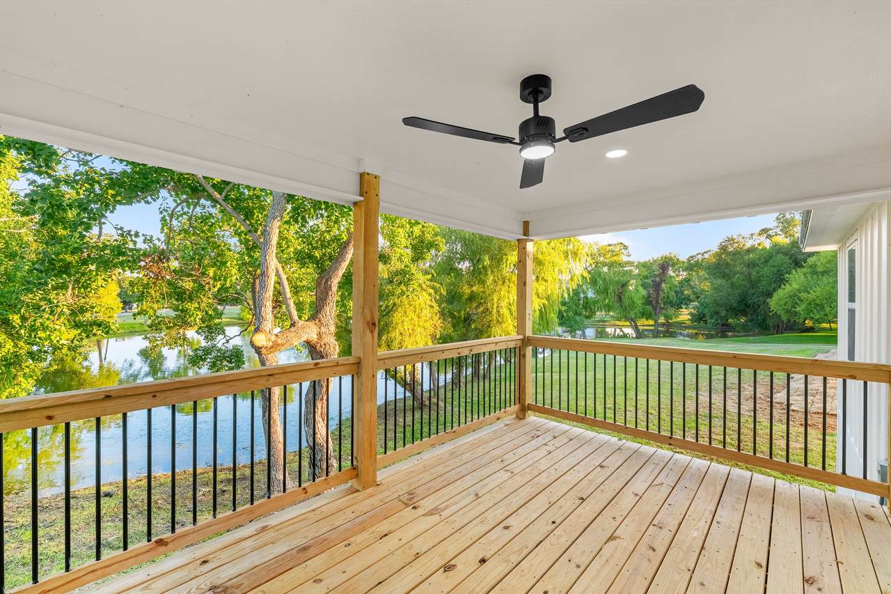 90 Coolcrest Drive - Photo 1