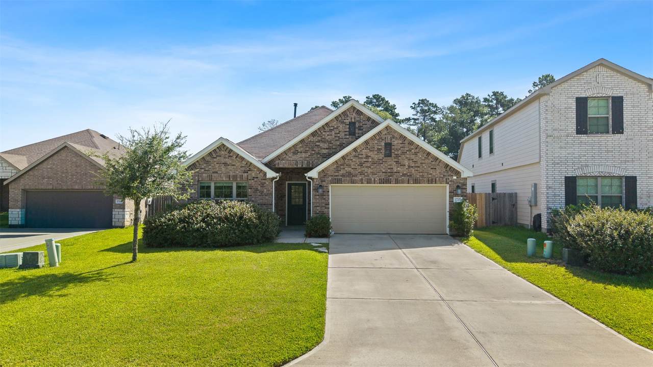 17707 Sapphire Pines Drive - Photo 1