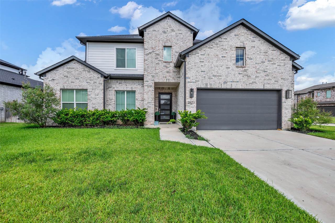 2523 Quickstep Court - Photo 1