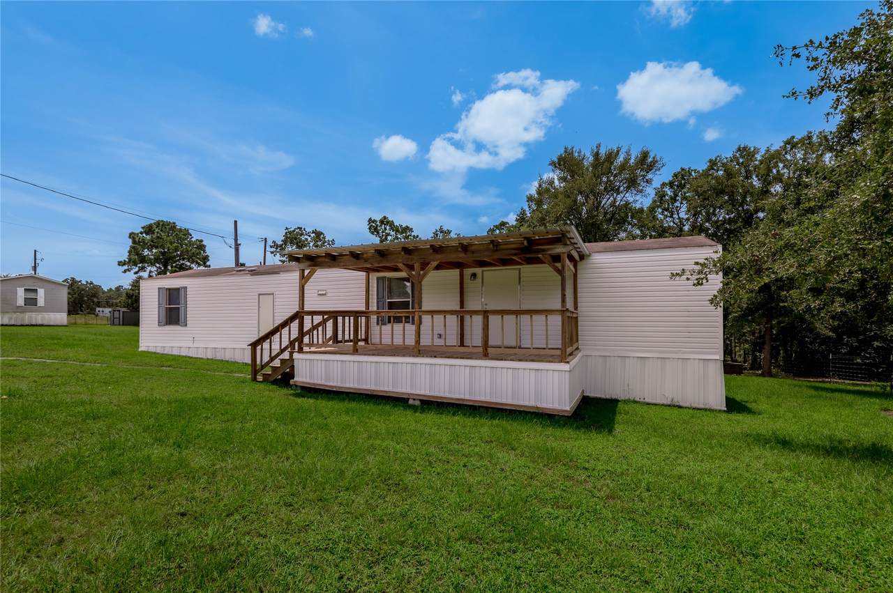 37 Riverside Lane - Photo 1