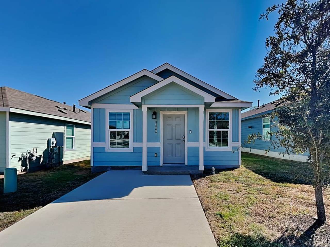 5446 Verdugos Palace - Photo 1