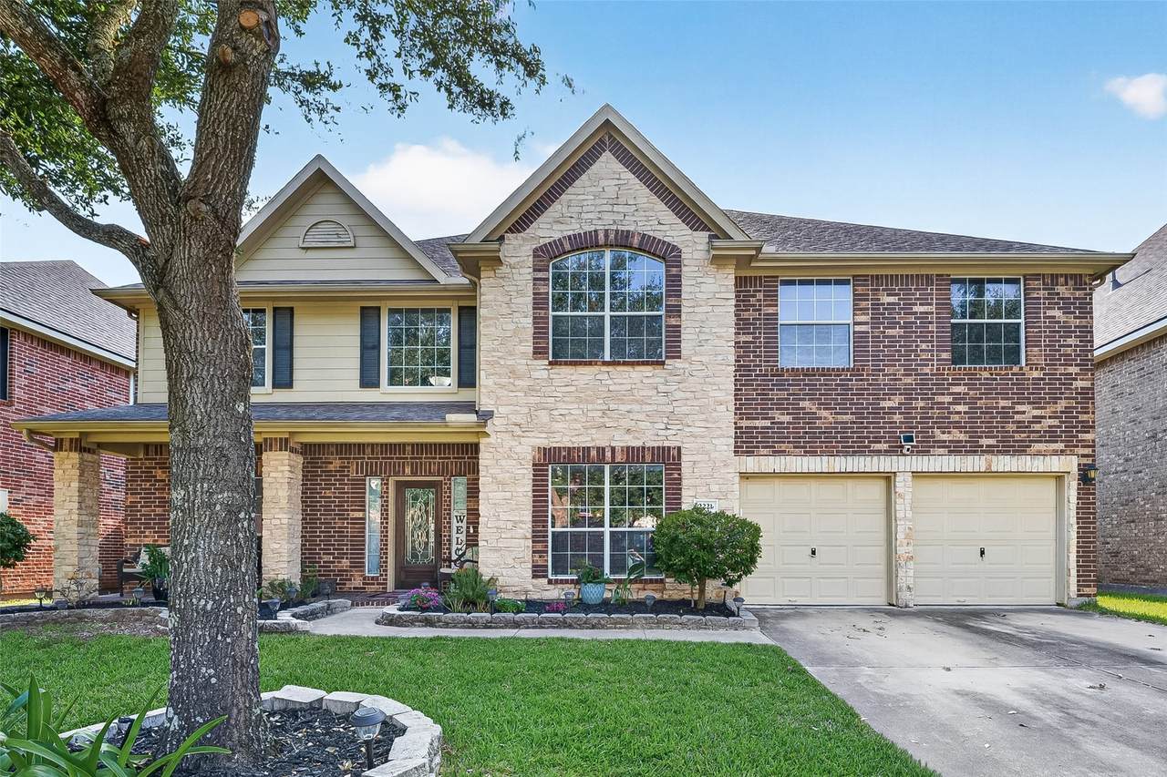 2221 Tracy Way - Photo 1
