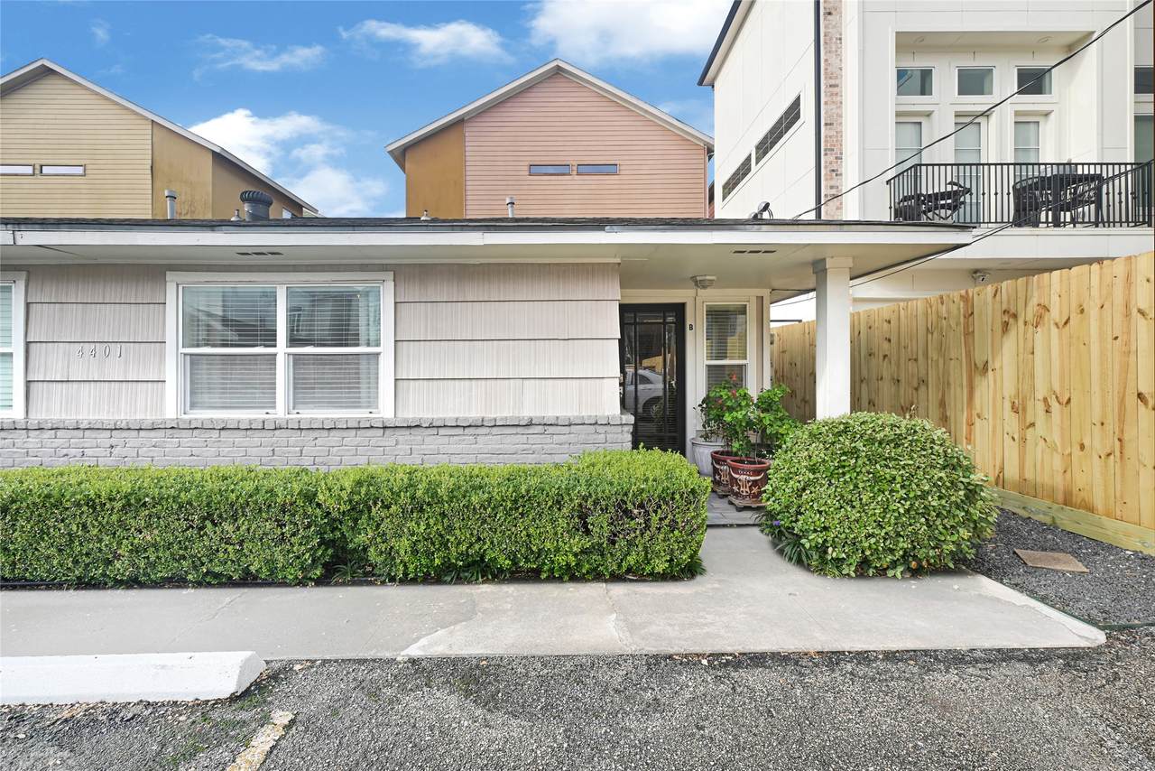 4401 Marina Street - Photo 1