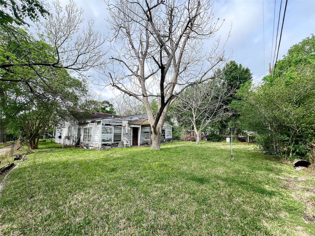 5863 Southgood Street - Photo 1