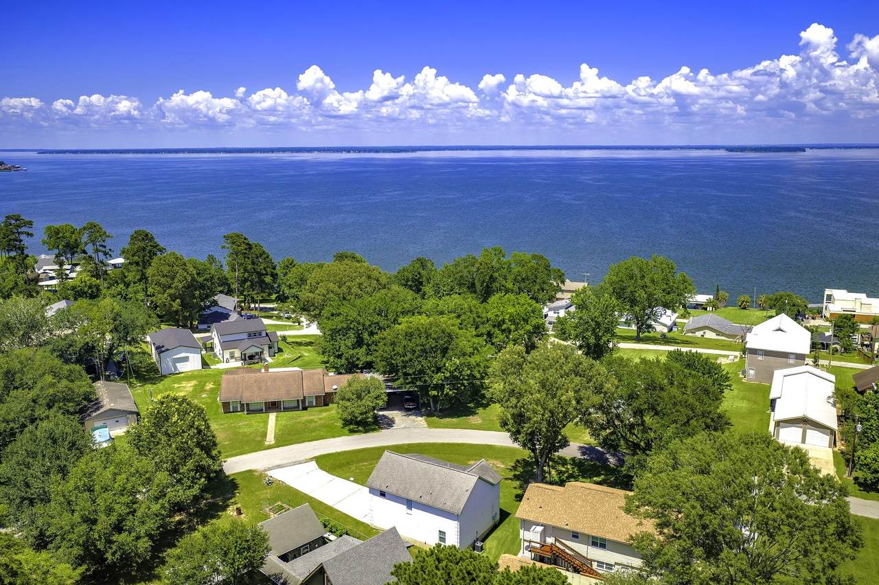 239 Skyline Dr - Photo 1