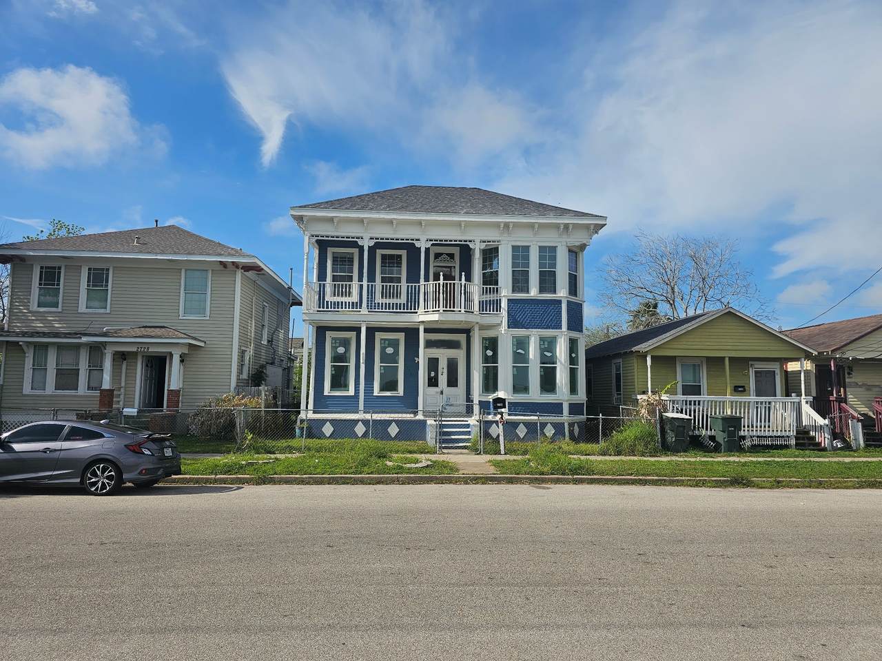 2724 Avenue L - Photo 1