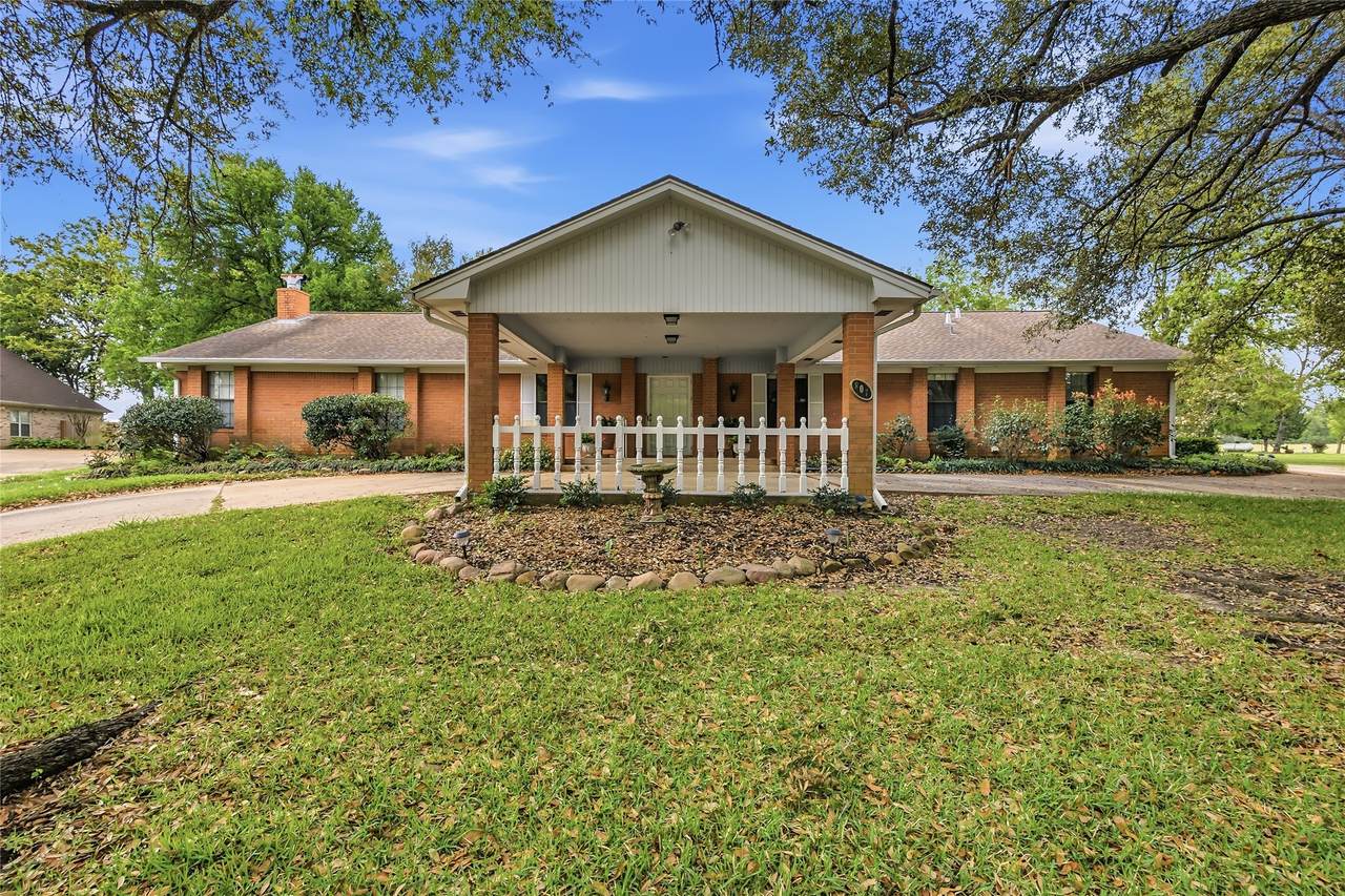 807 Standley Road - Photo 1