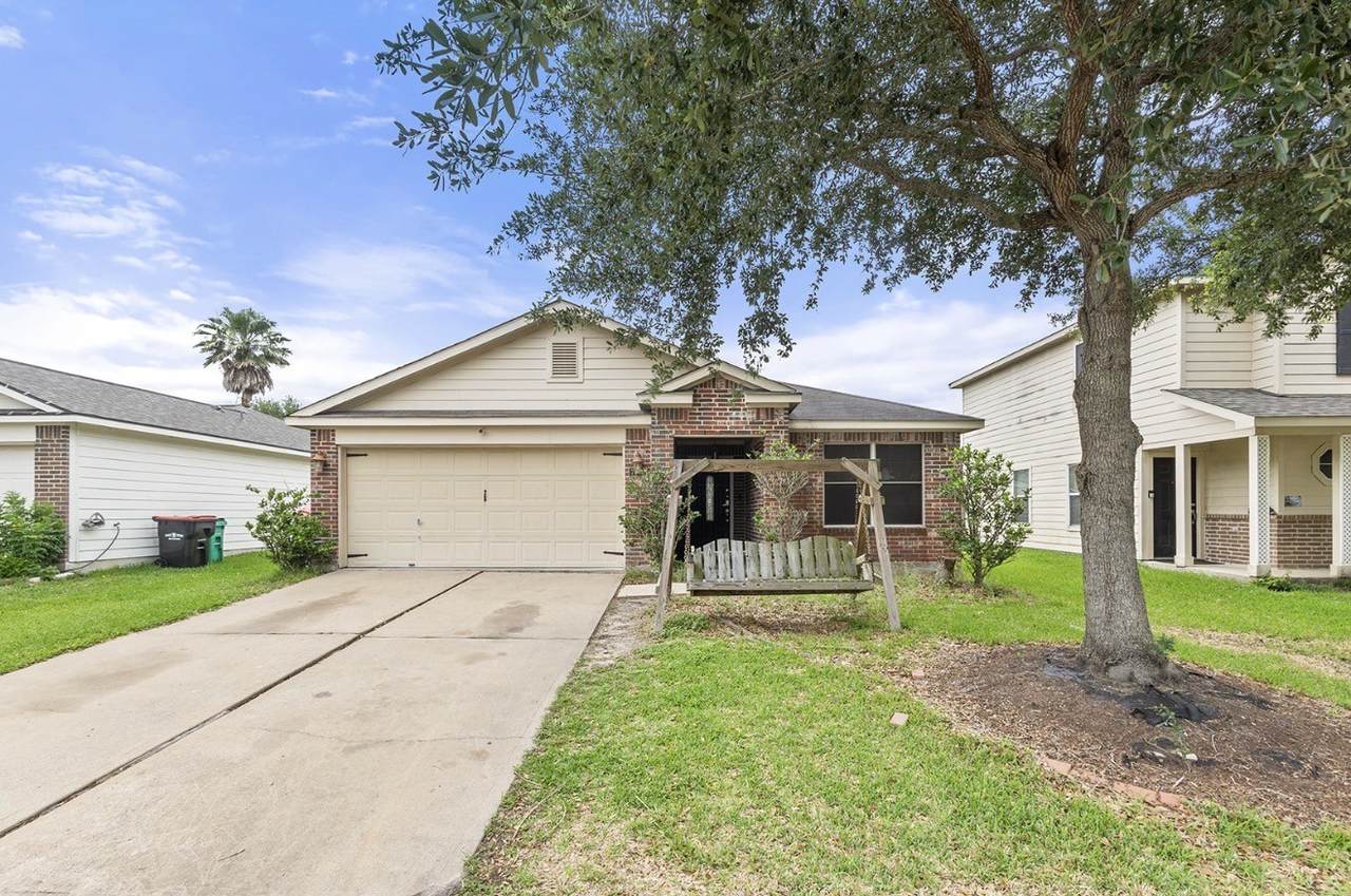 7115 Northchase Lane - Photo 1