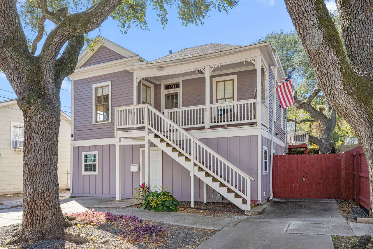 1811 30th Street - Photo 1