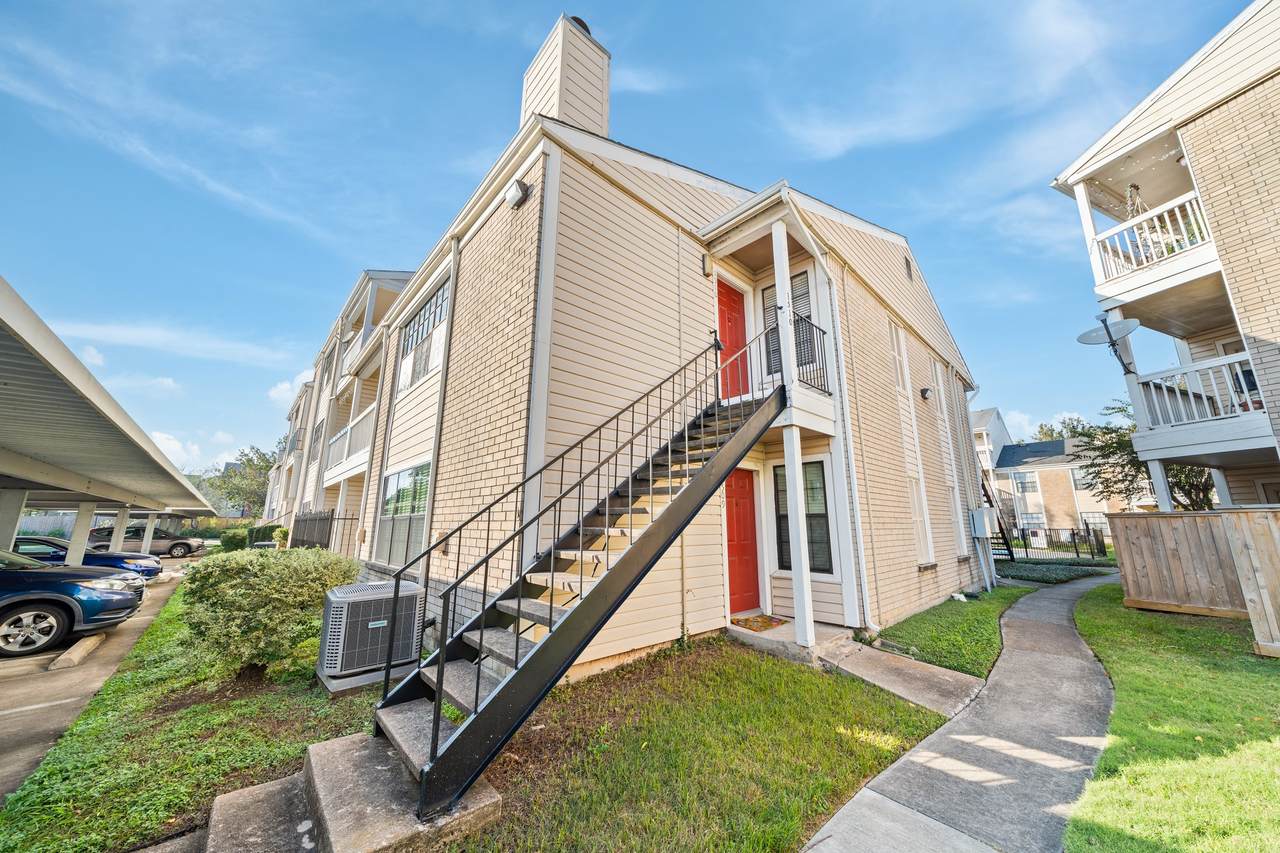 2750 Holly Hall Street - Photo 1