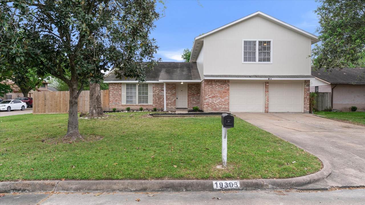 19303 Peach Valley Circle - Photo 1