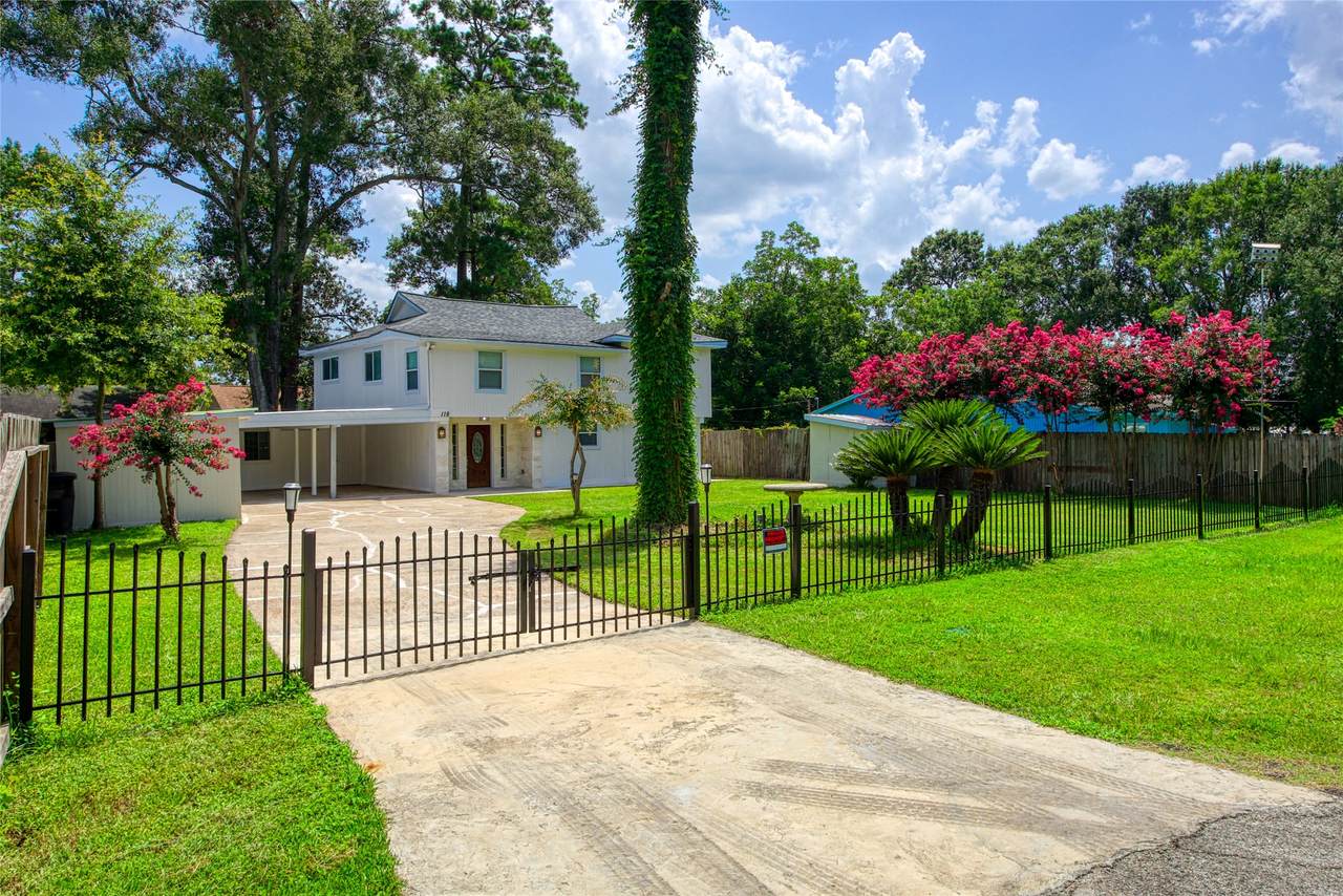 118 Waterwood Drive - Photo 1